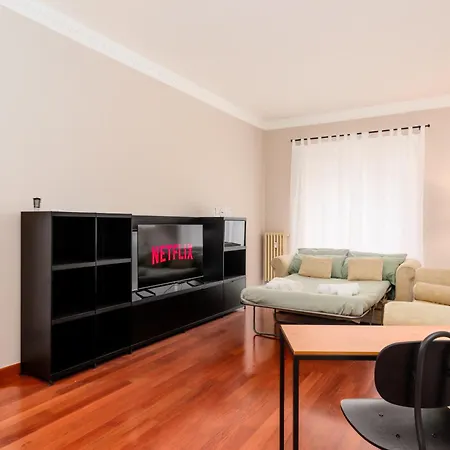 Relax Hideaway - Box Auto Incluso Apartment Turin Exterior photo
