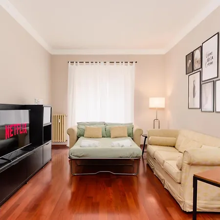 Relax Hideaway - Box Auto Incluso Apartment Turin Exterior photo