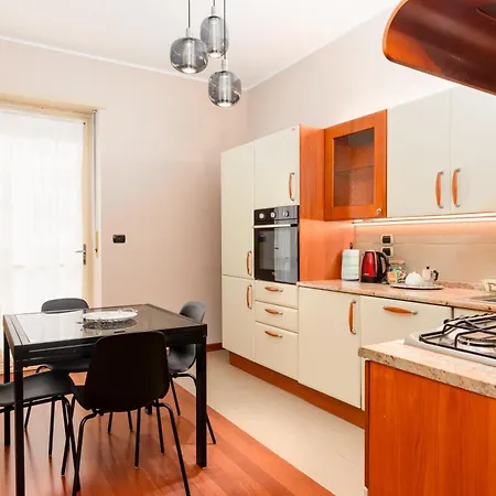 Relax Hideaway - Box Auto Incluso Apartment Turin Exterior photo
